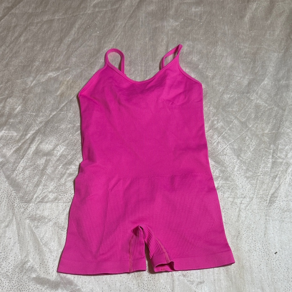 QQQ Pink Ribbed Sleeveless Romper bodysuit size S